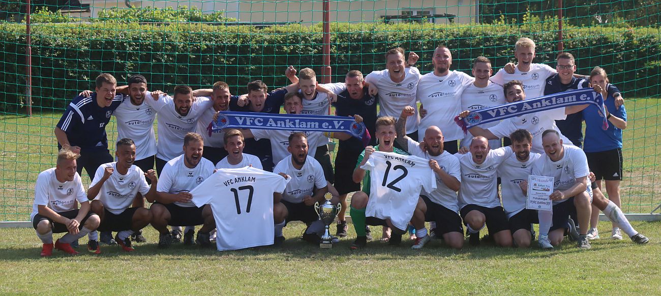 Pokalsieger! Kreisoberliga-Team gewinnt Finale mit 2:0