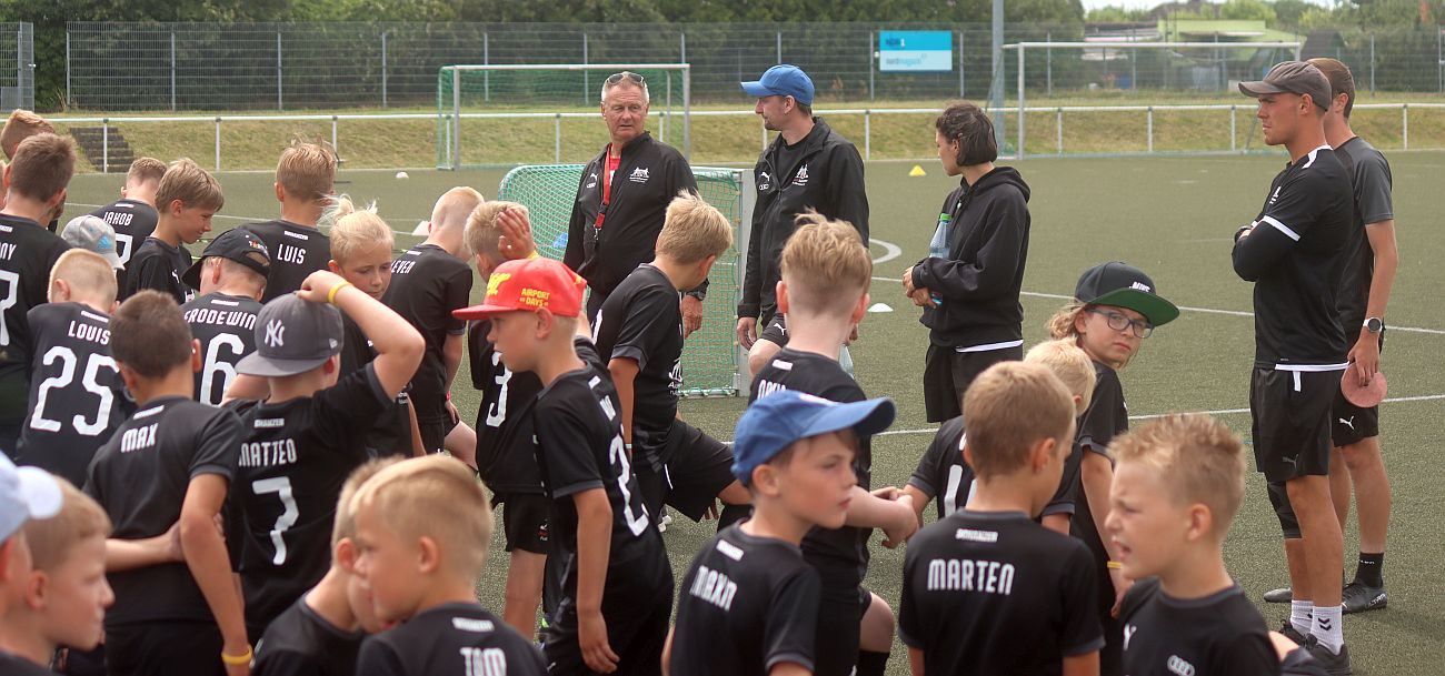 Deutschlands größte Fußballschule kommt im Sommer wieder nach Anklam