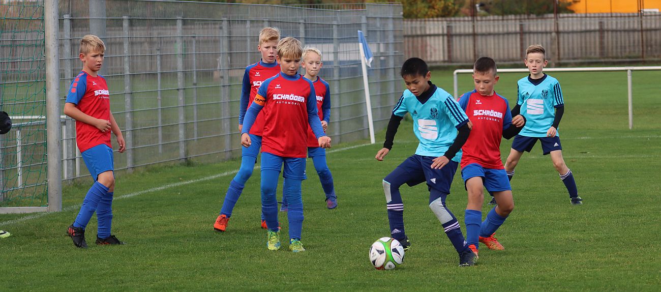 Unterhaltsames Testspiel endet mit 6:4-Erfolg unserer E1-Junioren