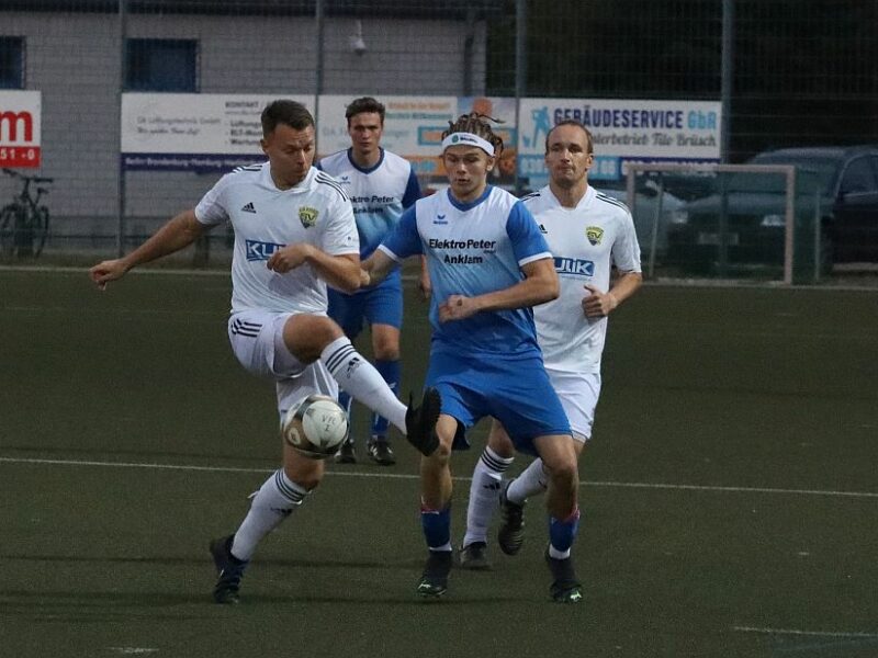 Landesliga-Kicker feiern 3:1-Heimerfolg gegen den Laager SV