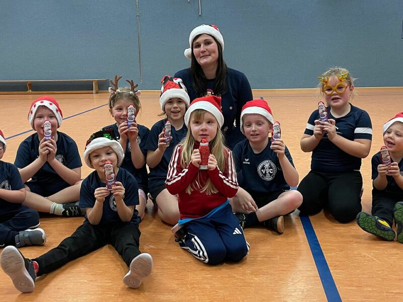 Kindersport-Gruppe lässt das Jahr 2024 mit viel Spaß ausklingen