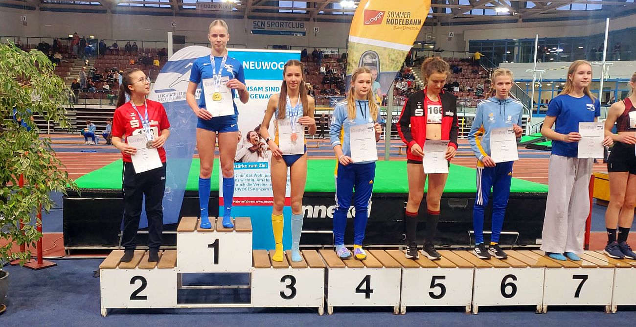 Sophie Riebe gewinnt Gold und Silber bei Hallen-Landesmeisterschaft