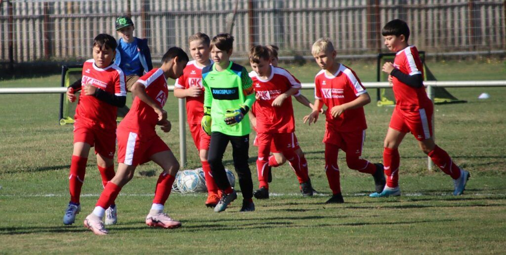 E2-Junioren kassieren knappe Heim-Niederlage